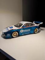 MCG Porsche 911 (997) Old & New Rothmans flatnose, Hobby en Vrije tijd, Modelauto's | 1:18, Ophalen of Verzenden, Zo goed als nieuw