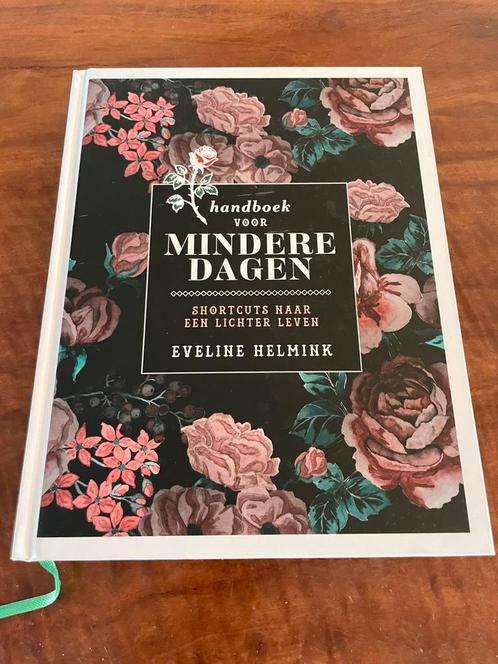 Eveline Helmink - Handboek voor mindere dagen, Boeken, Psychologie, Zo goed als nieuw, Ophalen of Verzenden