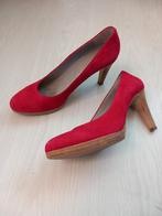 Rode pumps, Kleding | Dames, Schoenen, Ophalen of Verzenden, Gedragen, Rood
