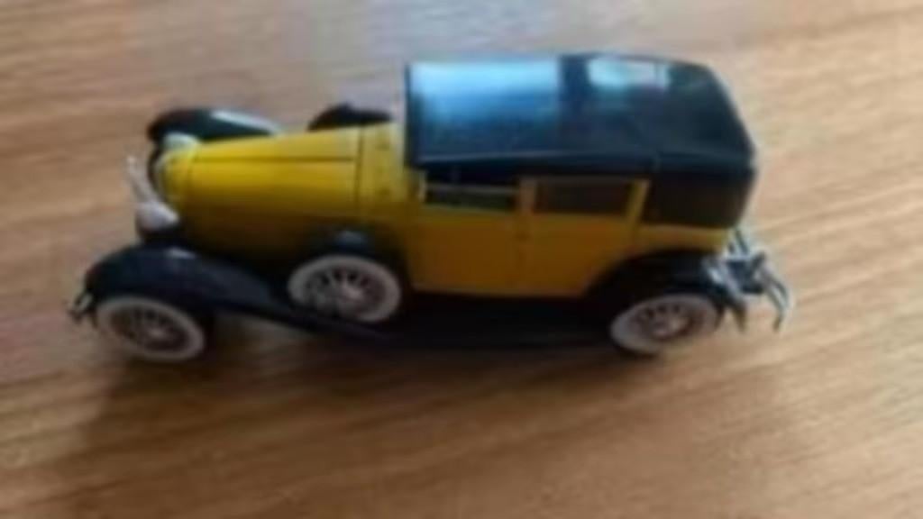 Solide gele Cord L29 1929 ., Ophalen of Verzenden, Zo goed als nieuw, Auto, Solido