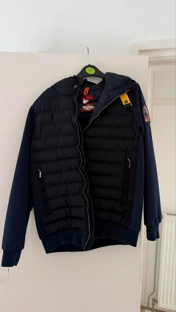Parajumper jas blauw beschikbaar voor biedingen