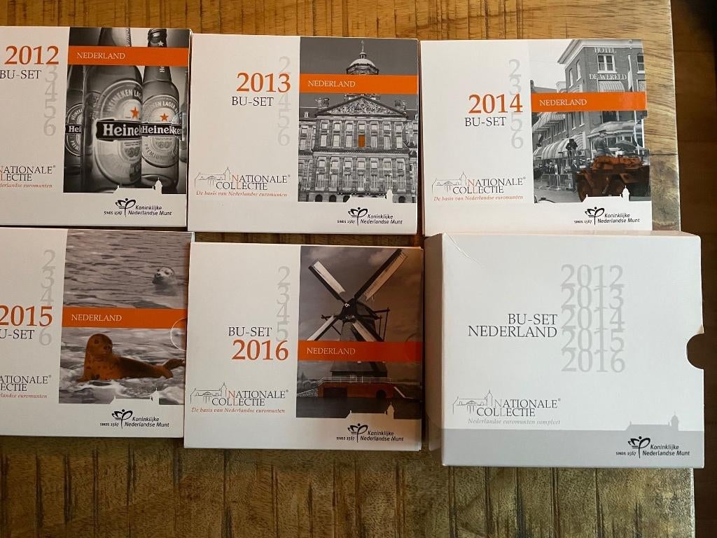5x bu set 2012-2016, Postzegels en Munten, Munten | Nederland, Ophalen of Verzenden, Koningin Beatrix, Euro's