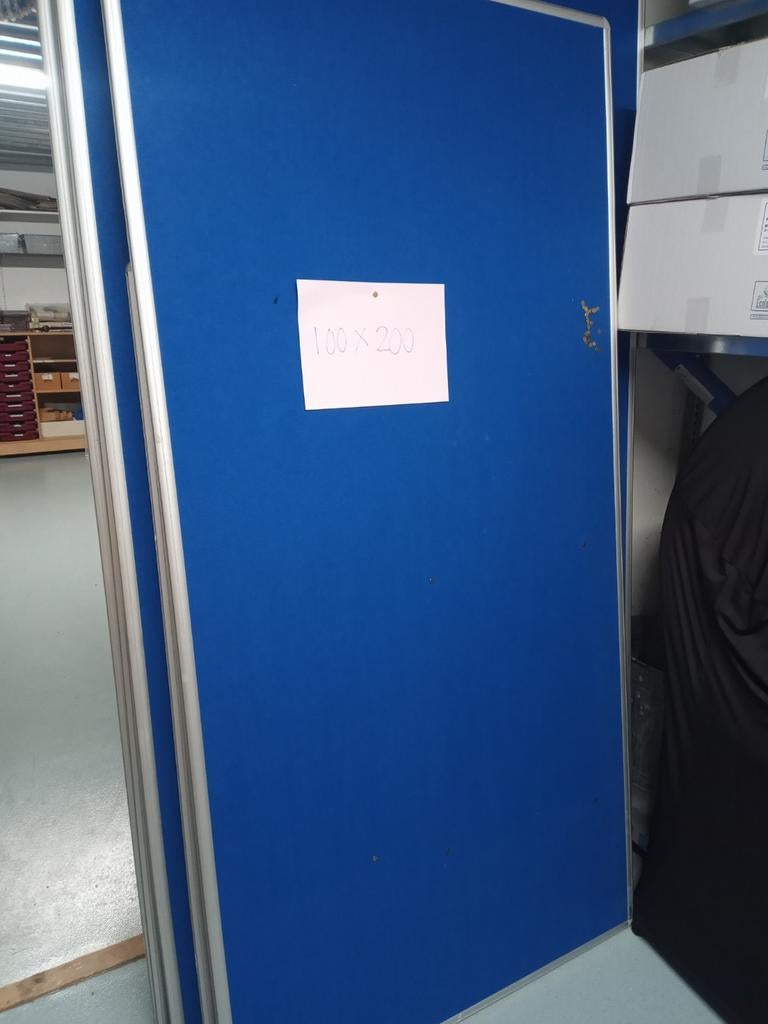 Groot blauw prikbord 120x240, Huis en Inrichting, Woonaccessoires | Memoborden, Ophalen, Gebruikt, Prikbord