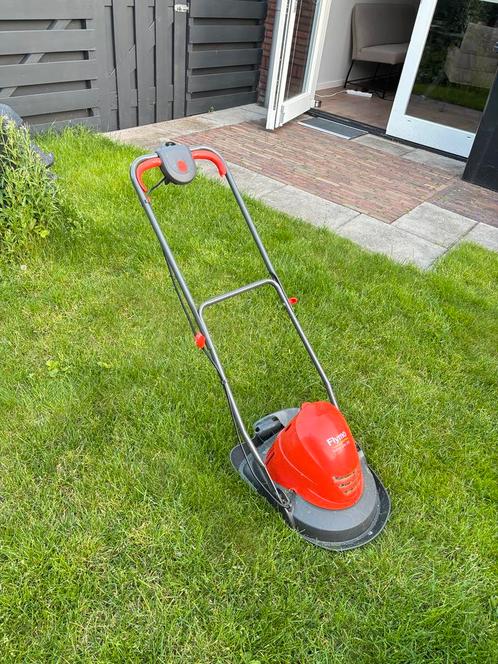 Flymo zweefmaaier turbo lite 250, Tuin en Terras, Grasmaaiers, Zo goed als nieuw, Zweefmaaier, Ophalen