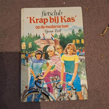 De Fietsclub: Krap bij Kas - Yvonne Brill beschikbaar voor biedingen