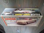 Voor Sinterklaas, leuke jaren 80 auto van blik, met frictie, Verzenden