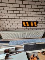 Radiator - Gebruikt, Doe-het-zelf en Verbouw, Verwarming en Radiatoren, Ophalen, 30 tot 80 cm, Gebruikt, Radiator
