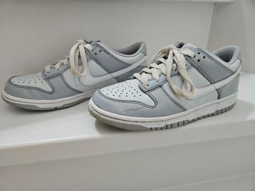 Nike Dunk Low Sneakers unisex maat 39  beschikbaar voor biedingen
