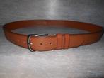 Middenbruine heren riem met een donker zilverkleurige gesp, Bruin, Verzenden, Echt leder, Nieuw