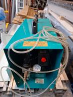 Airbrush compressor +iwata airbrush 2 stuks, Ophalen, Gebruikt, Groter dan 1:32