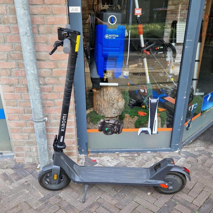Xiaomi Elektrische Step 4 Lite Gen 2 2307k 25km/u | ZGAN, Fietsen en Brommers, Steps, Zo goed als nieuw