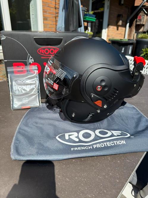 NIEUWSTE ROOF boxer V8 ALPHA maat M, Motoren, Kleding | Motorhelmen, Systeemhelm, M, Overige merken, Nieuw met kaartje, Ophalen of Verzenden