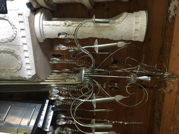 Lampen  beschikbaar voor biedingen
