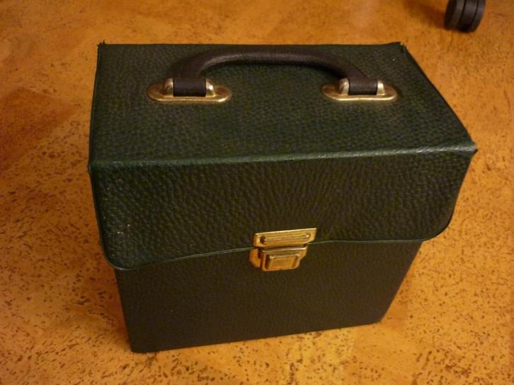 Koffertje met 50 singles., Cd's en Dvd's, Vinyl Singles, Gebruikt, Single, Pop, 7 inch, Ophalen of Verzenden