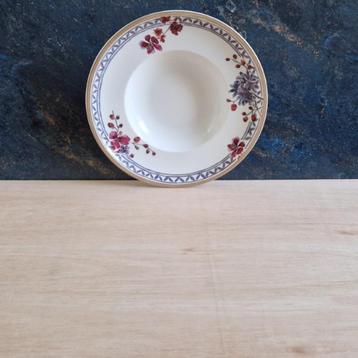 Villeroy en Boch Artesano Provencal Lavendel diepbord beschikbaar voor biedingen