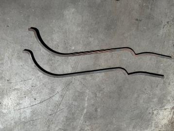 Stalen buikspijlen beschikbaar voor biedingen