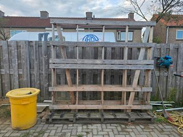 Glasbok. beschikbaar voor biedingen