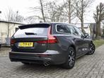 Volvo V60 2.0 B4 Momentum Business 2e-Eig. & Keurig-Onderh B, Auto's, Volvo, 12 maanden, 4 cilinders, Origineel Nederlands, Hybride Elektrisch/Benzine