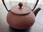 9784 Prachtige gietijzeren theepot van Iwachu – 0,8 Liter, Huis en Inrichting, Keuken | Servies, Overige materialen, Overige typen