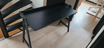 Bureau voor bijv. op de kinderkamer. beschikbaar voor biedingen