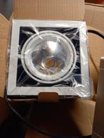 Cardanische inbouwspot. Liner one uti licht, 4500 lumen, wit, Ophalen, Led, Metaal of Aluminium, Nieuw