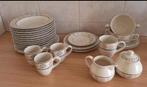 Compleet Servies met Spiraal Design, Ophalen of Verzenden, Zo goed als nieuw, Porselein, Overige stijlen