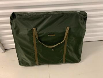Te koop: Strategy The Comfort Box Unhooking Mat XL beschikbaar voor biedingen