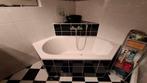 Badkuip inclusief Grohe mengkraan, Huis en Inrichting, Badkamer | Complete badkamers, Ophalen, Gebruikt