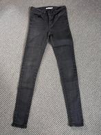 Levi’s slimming super skinny 25/32, Overige jeansmaten, Ophalen of Verzenden, Zo goed als nieuw, Levi’s