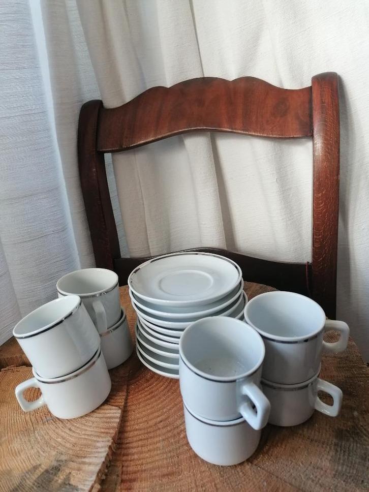 9 koffie kopjes & schotels Tchibo Picco espresso mokka, Huis en Inrichting, Keuken | Servies, Nieuw, Kop(pen) en/of Schotel(s)