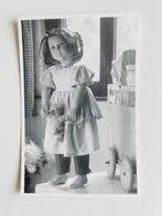 Ansichtkaart Annette Himstedt pop. Poppenmuseum Tilburg., Ophalen, 1960 tot 1980, Ongelopen, Overige thema's