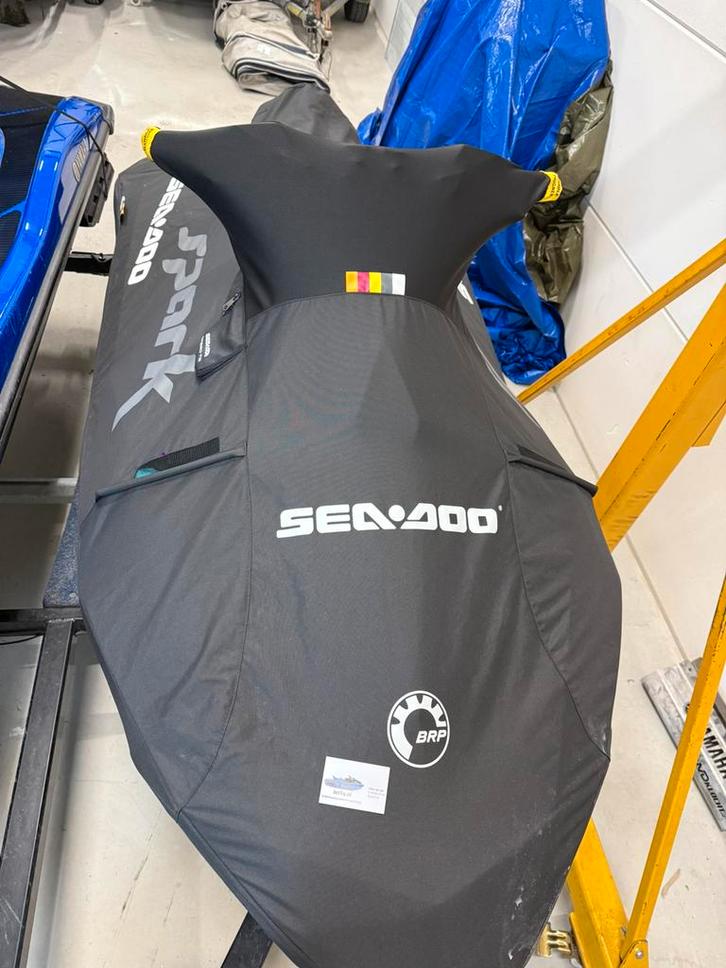 Seadoo spark afdek zeil, Watersport en Boten, Bootonderdelen, Zo goed als nieuw, Overige typen, Motorboot, Ophalen of Verzenden