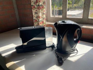 Waterkoker & Nespresso Apparaat beschikbaar voor biedingen
