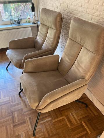 Twee top fauteuils in zeer goede conditie beschikbaar voor biedingen