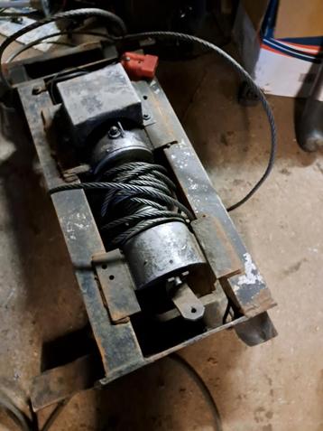 Te koop: ramsey bumper lier 12 v beschikbaar voor biedingen