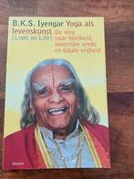 B.K.S. Iyengar - Yoga als levenskunst, Boeken, Meditatie of Yoga, B.K.S. Iyengar; Douglas Abrams; John J. Evans, Verzenden, Zo goed als nieuw