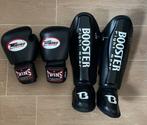 Kickboks set - Twins Special 14oz & Booster fight gear M, Overige, Vechtsportmateriaal, Zo goed als nieuw, Maat M