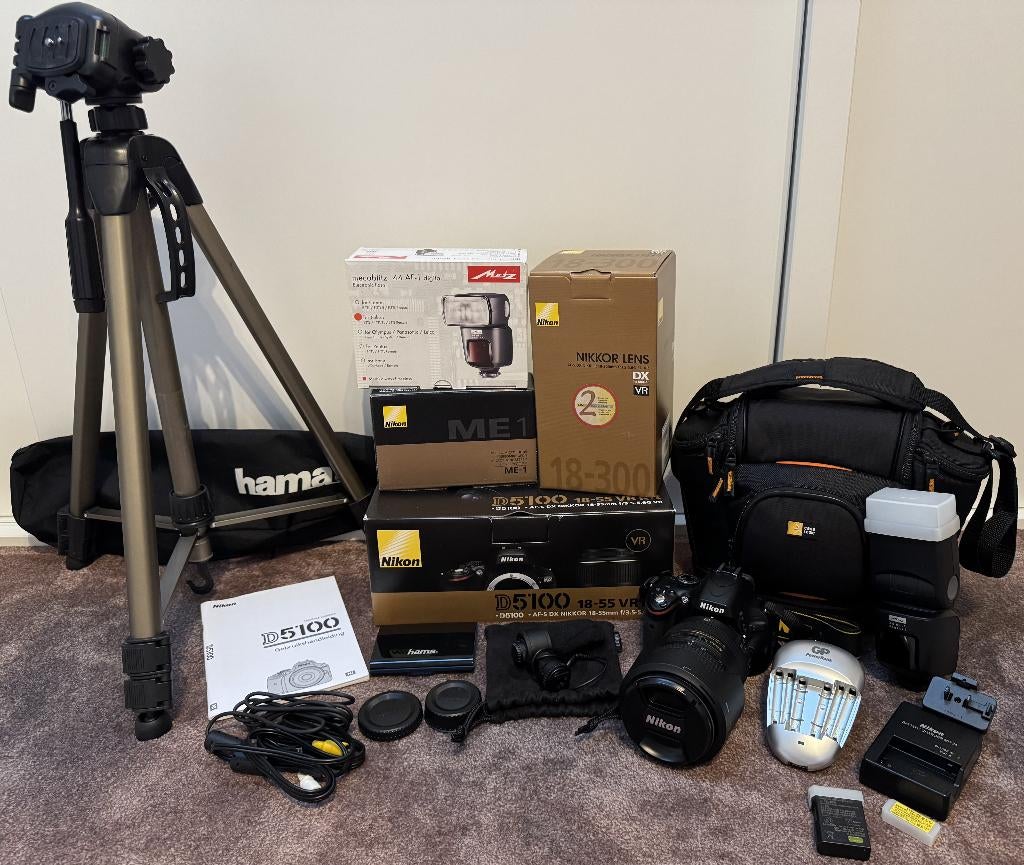Nikon D5100 | 18-300 mm DX,VR | ME-1 | Uitzonderlijk netjes!, Audio, Tv en Foto, Fotocamera's Digitaal, Spiegelreflex, Ophalen of Verzenden