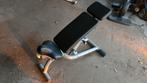 Technogym Adjustable Bench, Sport en Fitness, Fitnessmaterialen, Ophalen, Benen, -, -