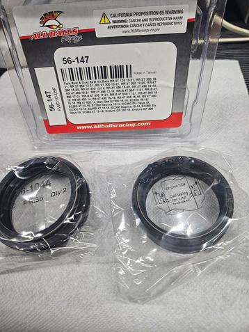 Yamaha YZ 125 voorvork keerring set  56-147 beschikbaar voor biedingen