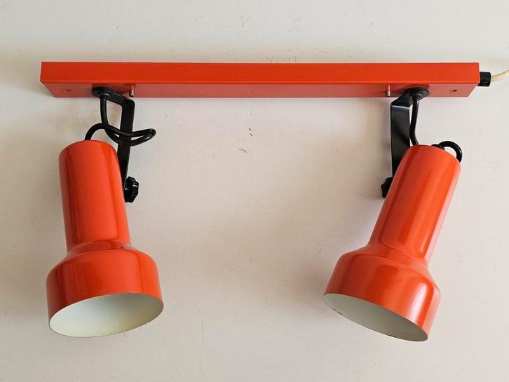 Vintage jr.70 oranje dubbel spot wand/plavondlamp, Antiek en Kunst, Curiosa en Brocante, Verzenden
