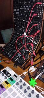 Subharmonicon Moog 6 oscillators Polyrythmic analog synth, Muziek en Instrumenten, Synthesizers, Ophalen of Verzenden, Zo goed als nieuw
