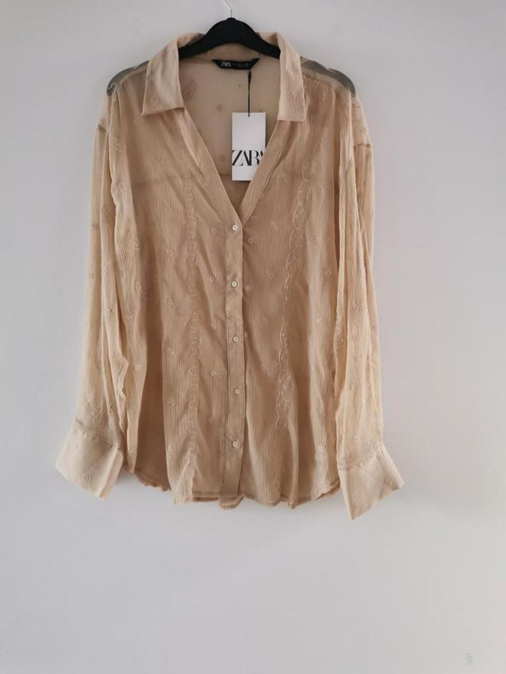 ZARA blouse met borduursel mt. L, Kleding | Dames, Blouses en Tunieken, Nieuw, Maat 42/44 (L), Beige, Verzenden