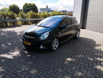 Opel Corsa 1.6 OPC 192 pk!! PANO STOELVERWARMING FULL LEER beschikbaar voor biedingen