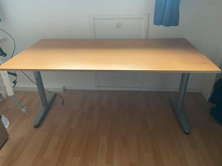IKEA Galant bureau, Huis en Inrichting, Bureaus, Gebruikt, Bureau, In hoogte verstelbaar, Ophalen