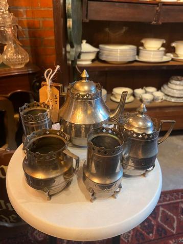 Tinnen servies, (Rio Tiel) beschikbaar voor biedingen