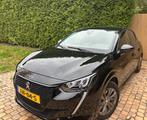 Peugeot 208 EV 50kWh 136pk 2023 Zwart, Auto's, Zwart, Zwart, Elektrisch, Particulier