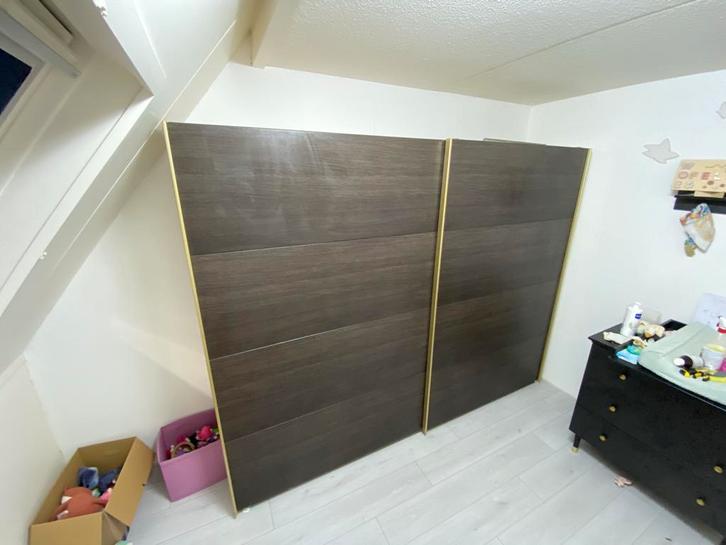 Beterbed grote kledingkast zo goed als nieuw!, Huis en Inrichting, Kasten | Kledingkasten, Zo goed als nieuw, 200 cm of meer, 200 cm of meer