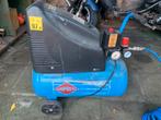 Tekoop, Doe-het-zelf en Verbouw, Compressors, 100 liter of meer, Ophalen of Verzenden, Gebruikt, 10 bar of meer