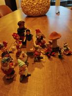 Verzameling beeltjes ongeveer  15 stuks, Verzamelen, Poppenhuizen en Toebehoren, Ophalen, Poppenhuis